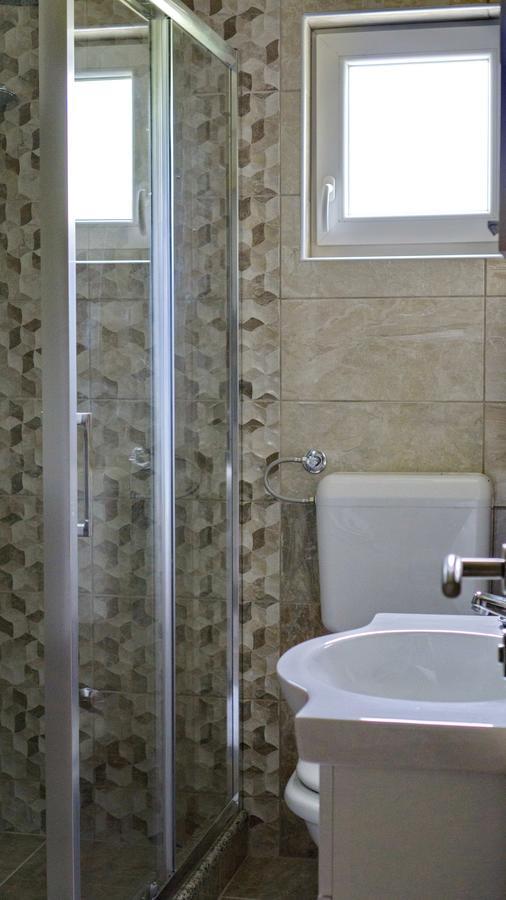 Apartments Pravica Требинє Екстер'єр фото