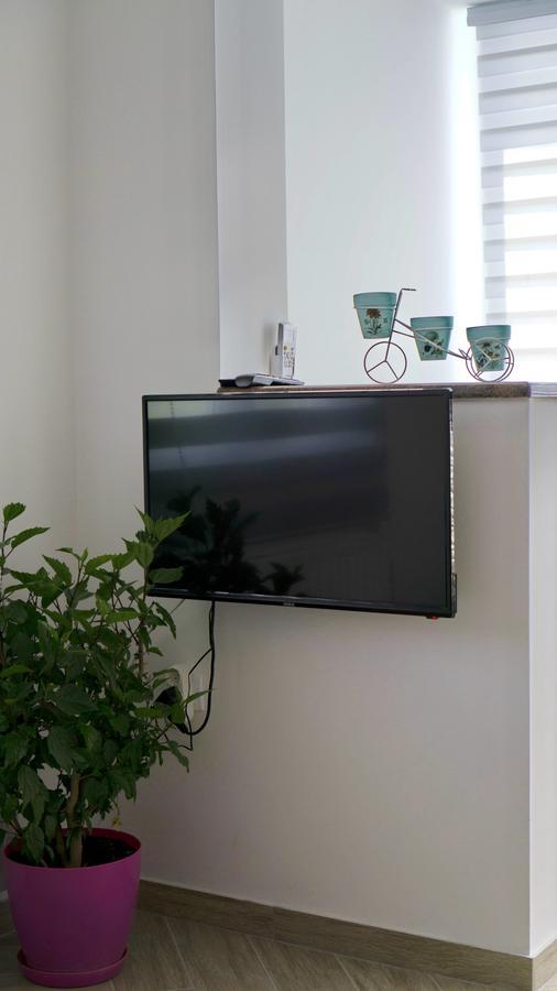 Apartments Pravica Требинє Екстер'єр фото